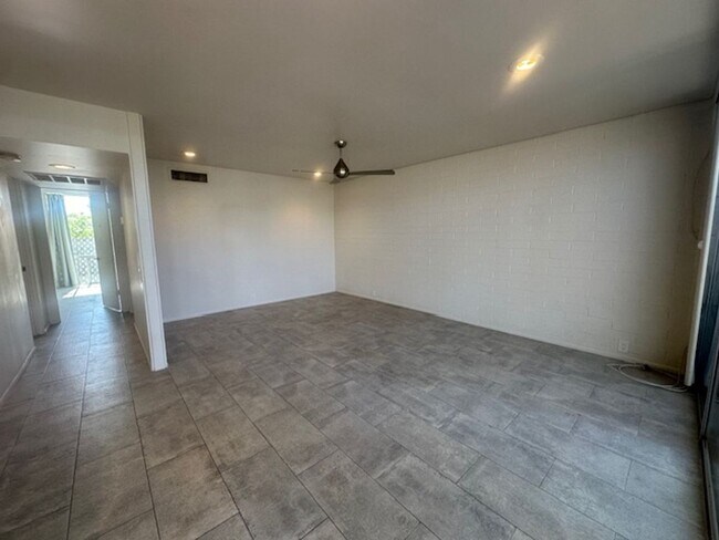 Building Photo - 4225 N 36th St