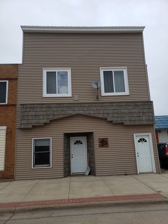 Primary Photo - 2nd Street Duplex