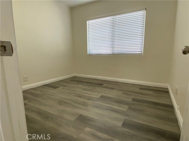 Building Photo - 1770 W Minerva Ave