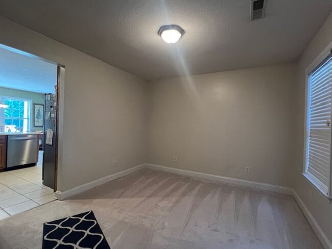 Building Photo - EXCEPTIONAL HOME