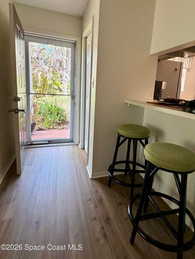 Building Photo - 225 S Tropical Trail