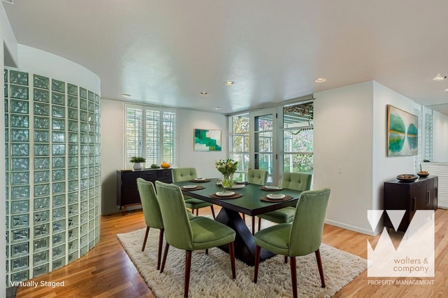 Building Photo - 701 S Milwaukee St