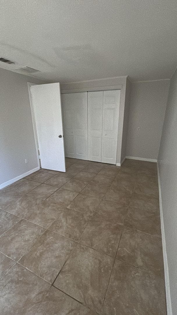 Building Photo - Welcome Home to your 4/2 in Seffner!