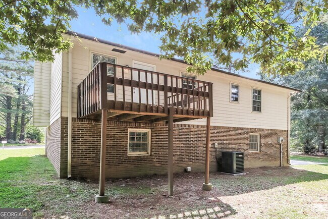 Building Photo - 80 Belmont Park Ln