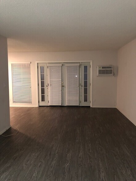 Building Photo - 5422 Quakertown Ave