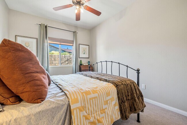 Building Photo - 12074 Tamar Dr