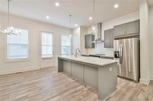 Building Photo - 262 Dilbeck Cir