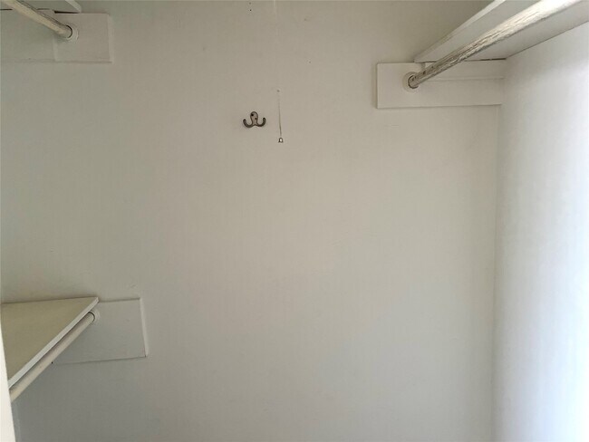 Building Photo - 14333 Memorial Dr