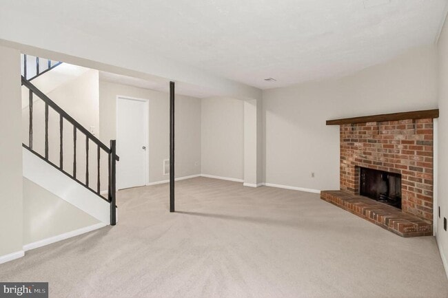 Building Photo - 337 Gundry Dr