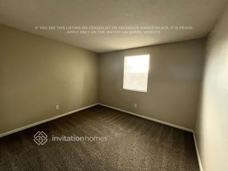 Building Photo - 3715 NW 107th Terrace