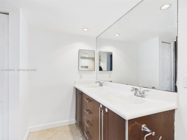 Building Photo - 3300 NE 192 St