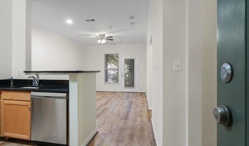 Building Photo - 5126 Brittney Elyse Cir