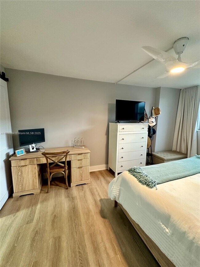 Building Photo - 3540 S Ocean Blvd