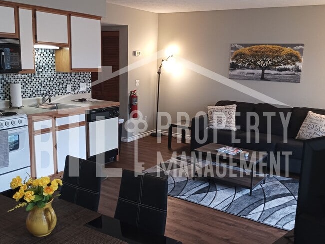 Building Photo - Great Walk-In Unit!