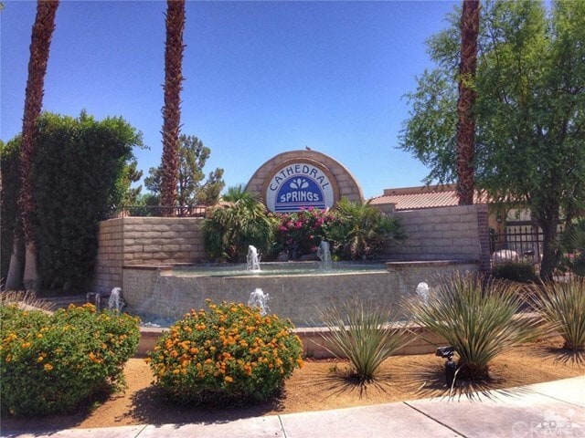 Building Photo - Beautiful Condo in the Gated Cathedral Springs Community