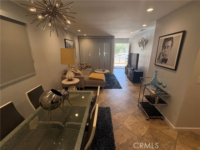 Building Photo - 510 N Villa Ct