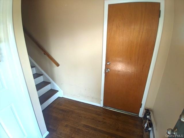 Building Photo - 469 E Park Ave