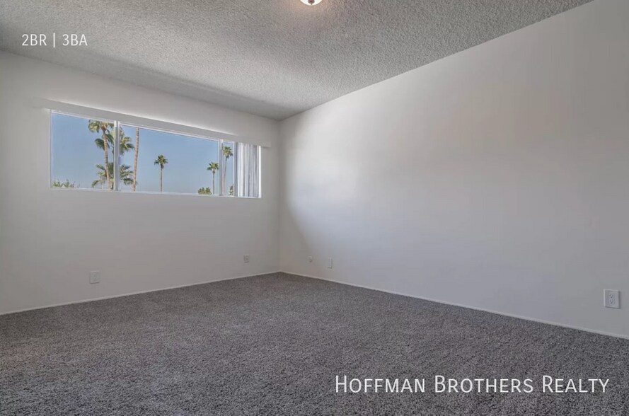 Building Photo - 3616 Dana St