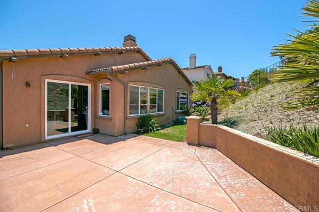 Building Photo - 4668 Meadow Dr