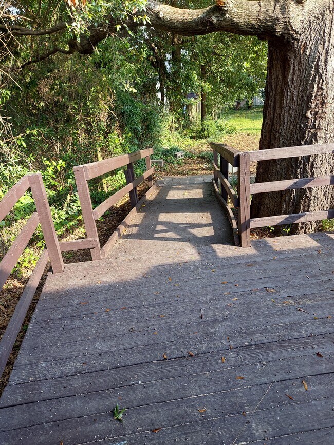 Building Photo - 1432 Platt Springs Rd