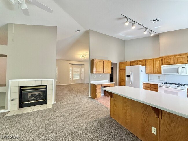 Building Photo - 735 Sea Pines Ln