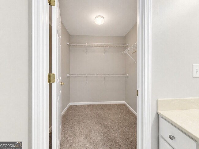 Building Photo - 3057 Orchard Ridge Cir