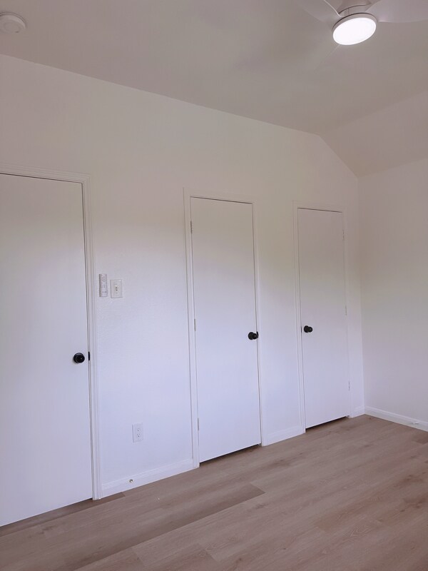 Building Photo - 9114 Woodlake Dr