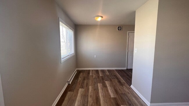 Building Photo - 9335 W Sheridan Ave