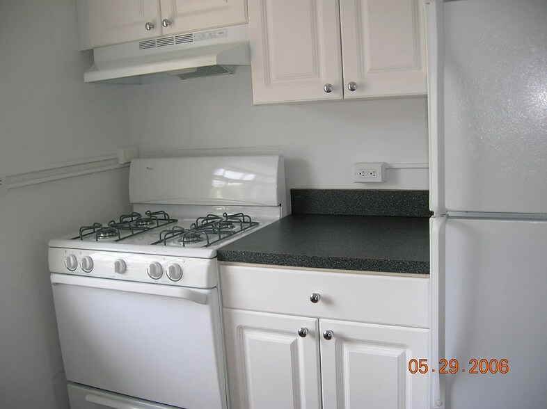 Primary Photo - 734 North Ter