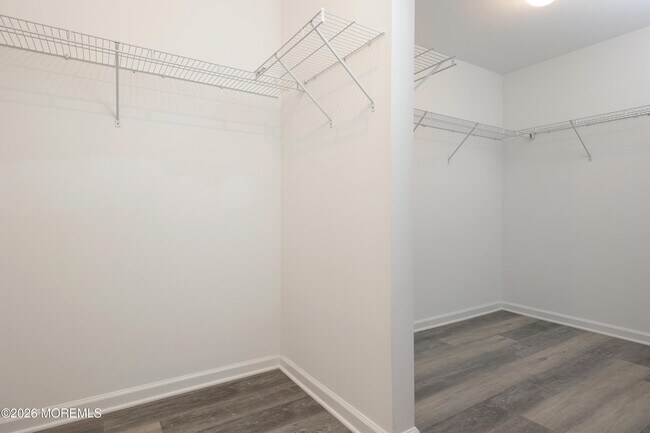 Building Photo - 43 Jake Dr