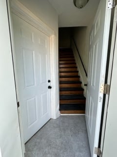 1st floor entrance - 905 Saint Dunstans Rd