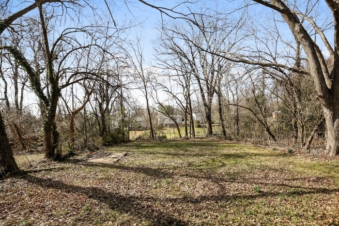 Building Photo - 1613 N Hamilton St