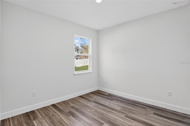 Building Photo - 8162 N Maltese Dr