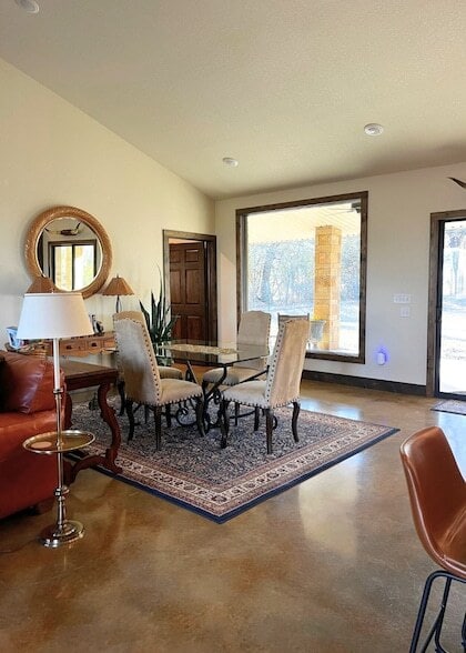 Building Photo - 6601 Rash Ct