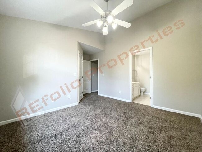 Building Photo - Fresh Paint Interior! Lovely 3 Bedroom 2.5...