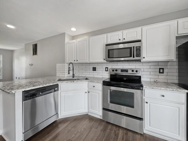 Building Photo - 6327 Royal Tern Crossing