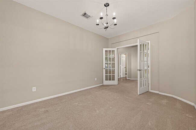 Building Photo - 26339 Richwood Oaks Dr