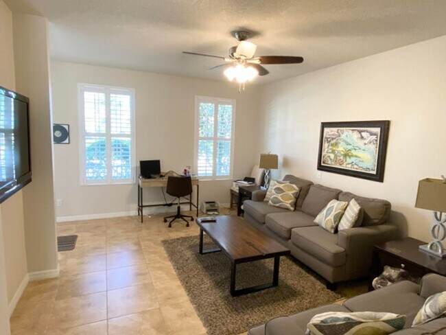 Building Photo - 1370 Turnbridge Dr