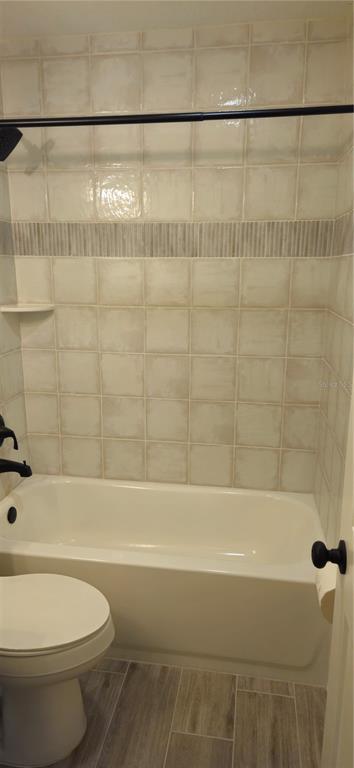 Building Photo - 755 Bloxam Ave