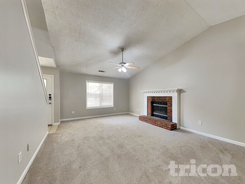 Building Photo - 2251 Bankston Cir
