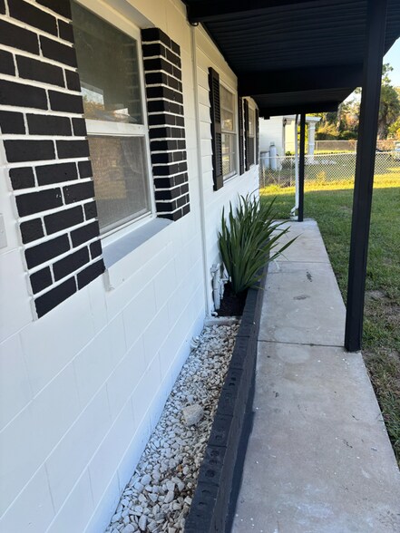 Building Photo - 5500 Huber Dr