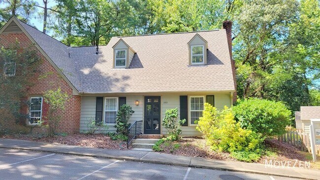 Building Photo - 1313 Dylan Heath Ct