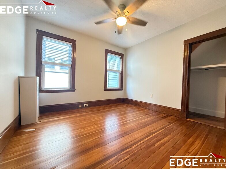 Building Photo - 62 Turner St