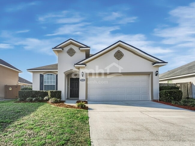 Building Photo - 9672 Woodstone Mill