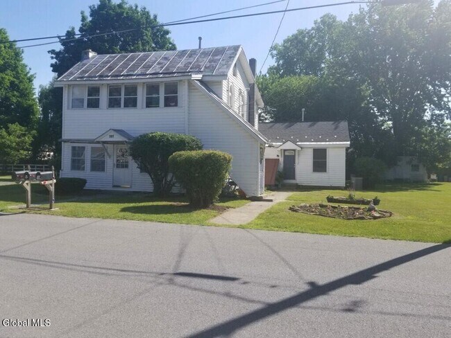 Building Photo - 160 Jackson St