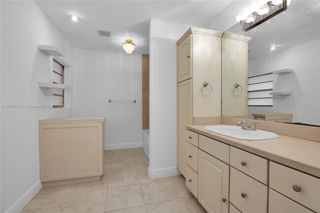 Building Photo - 6200 SW 63rd Ave