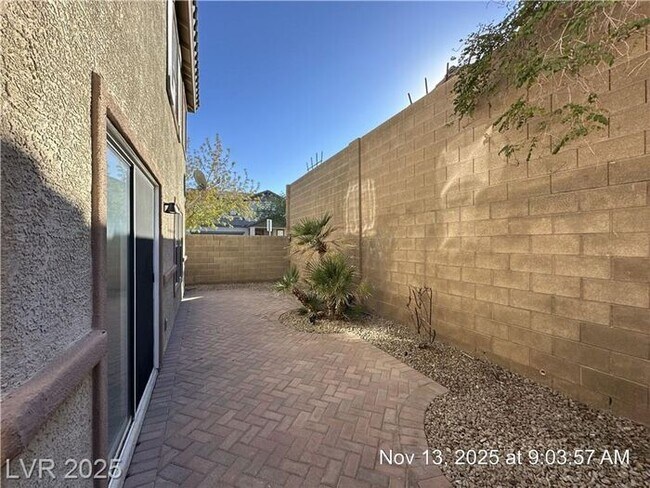 Building Photo - UPGRADED HENDERSON HOME IN GATED COMMUNITY!!
