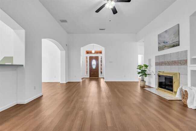 Building Photo - 8506 Willancy Ln