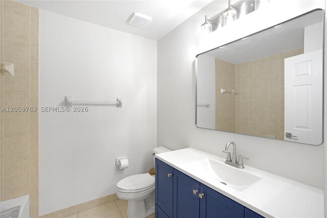 Building Photo - 5603 SE Graham Dr