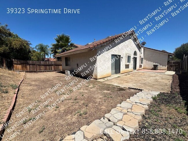 Building Photo - 39323 Springtime Dr